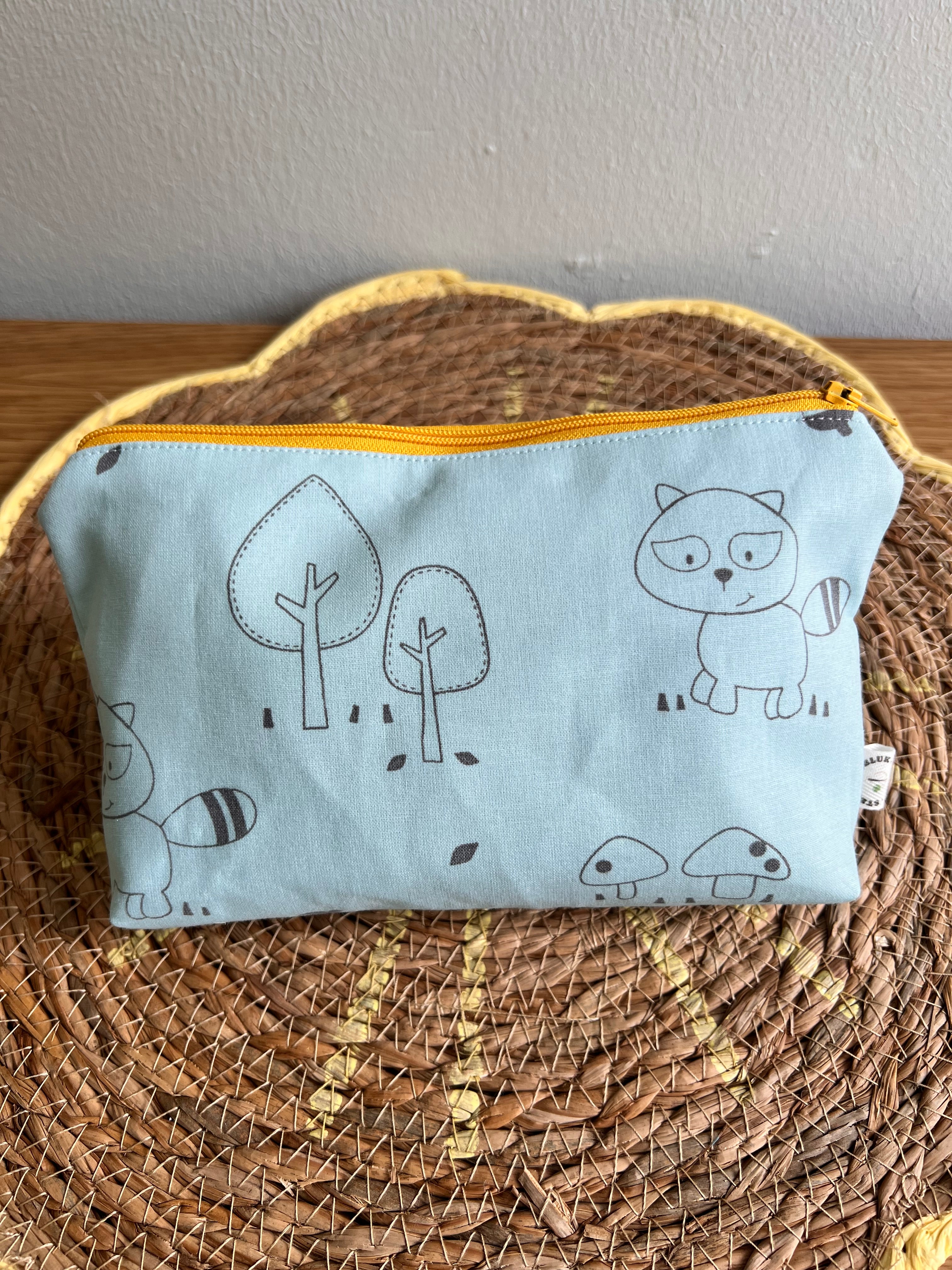Etui bosdieren
