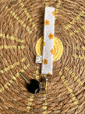 Sleutelhanger wit bloemetjes
