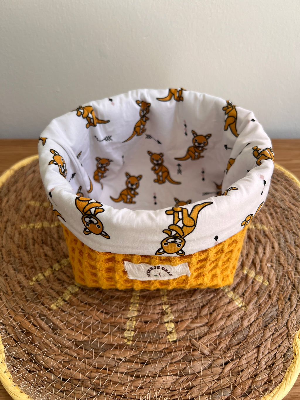 Bakjes geel kangaroe